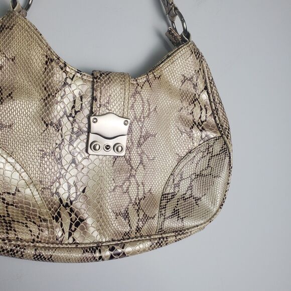 New York & Company Cream Snake Print Embossed Vegan Leather Shoulder Bag - Picture 4 of 9